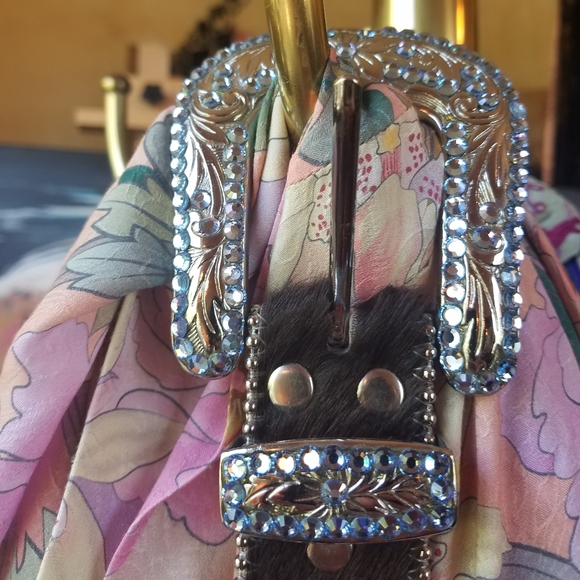 BB SIMPSON LEATHER AND BLUE CRYSTAL BELT main image 7